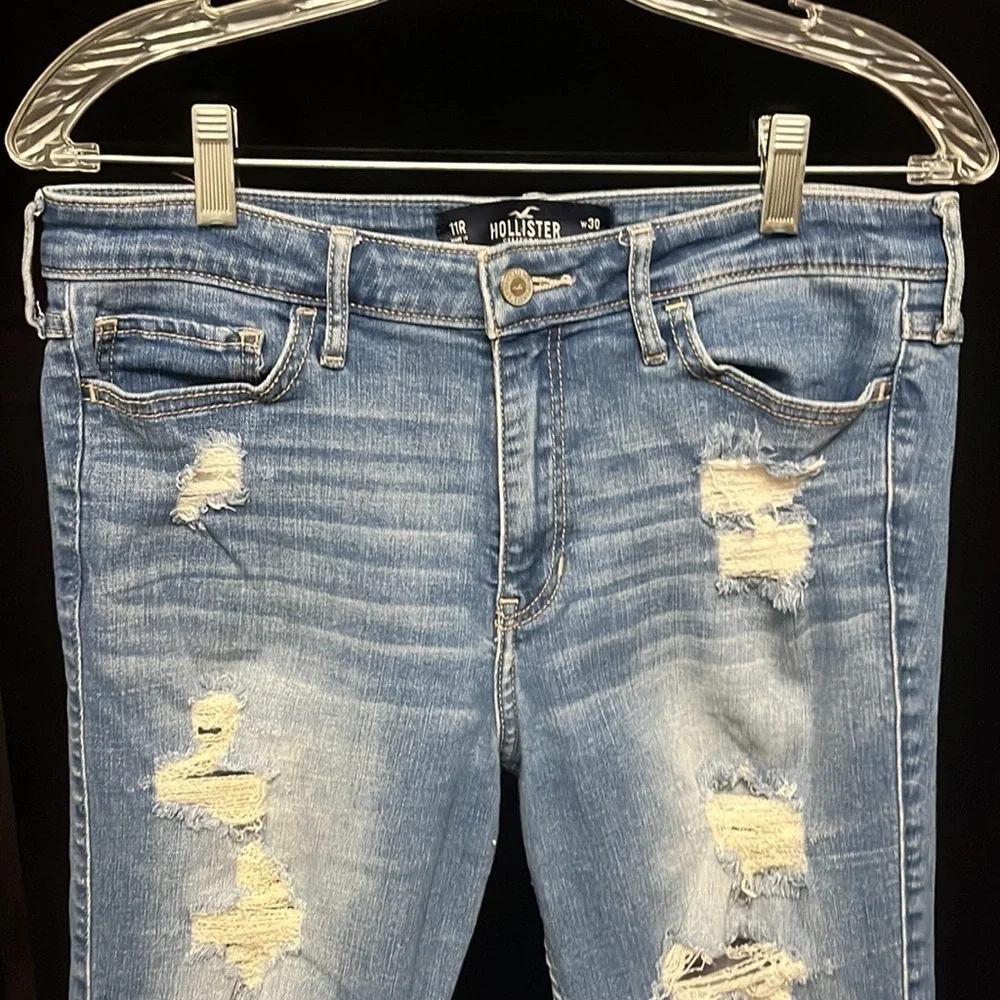 HOLLISTER- high rise super skinny distressed jeans